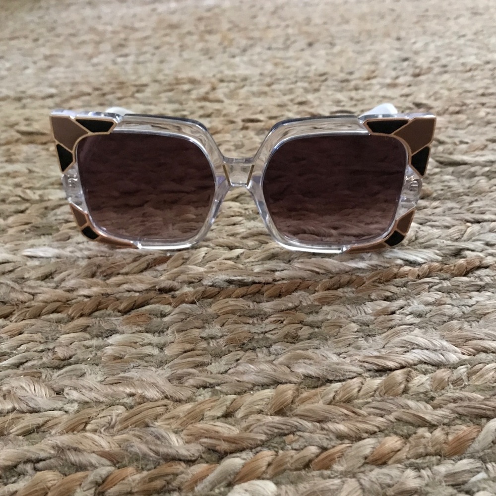 Pared eyewear sunglasses VGUC used twice